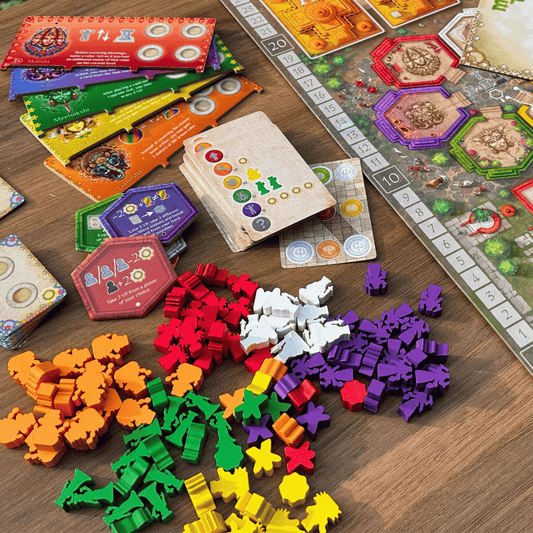 Meenakshi Temple. Standard Edition with wooden statues